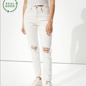 AE, Mom Jean, Ripped knees